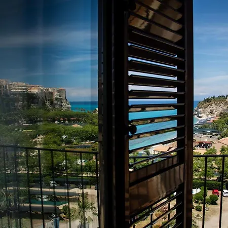 Laudato Sii 4* Tropea